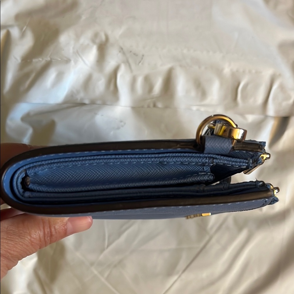 Michael Kors Adele Leather Smartphone Wristlet Wallet - Picture 5 of 6
